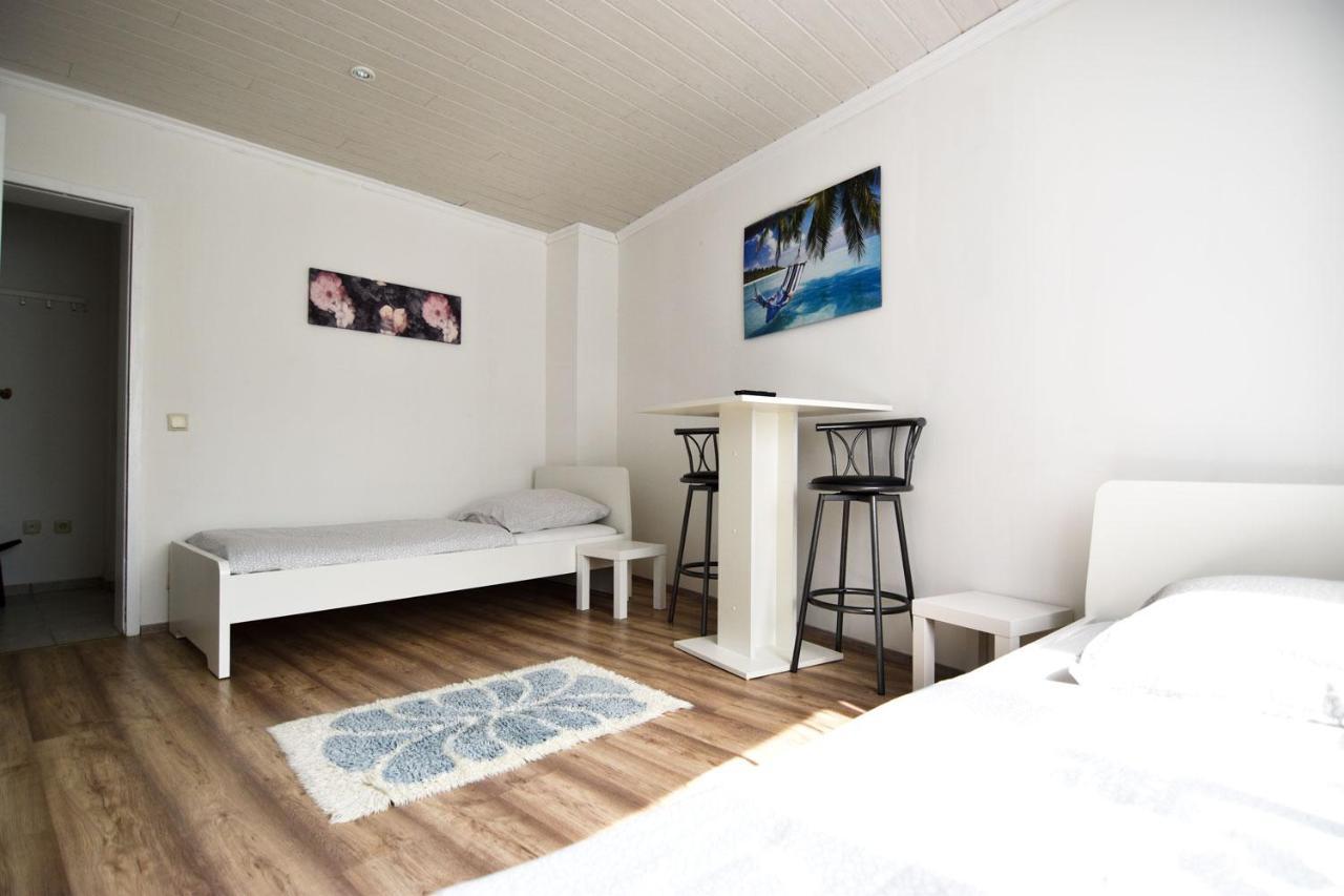 Cozy Worker Apartments Νίντερκασελ Εξωτερικό φωτογραφία